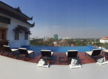 Yadanarpon Dynasty Hotel Mandalay Dış mekan fotoğraf