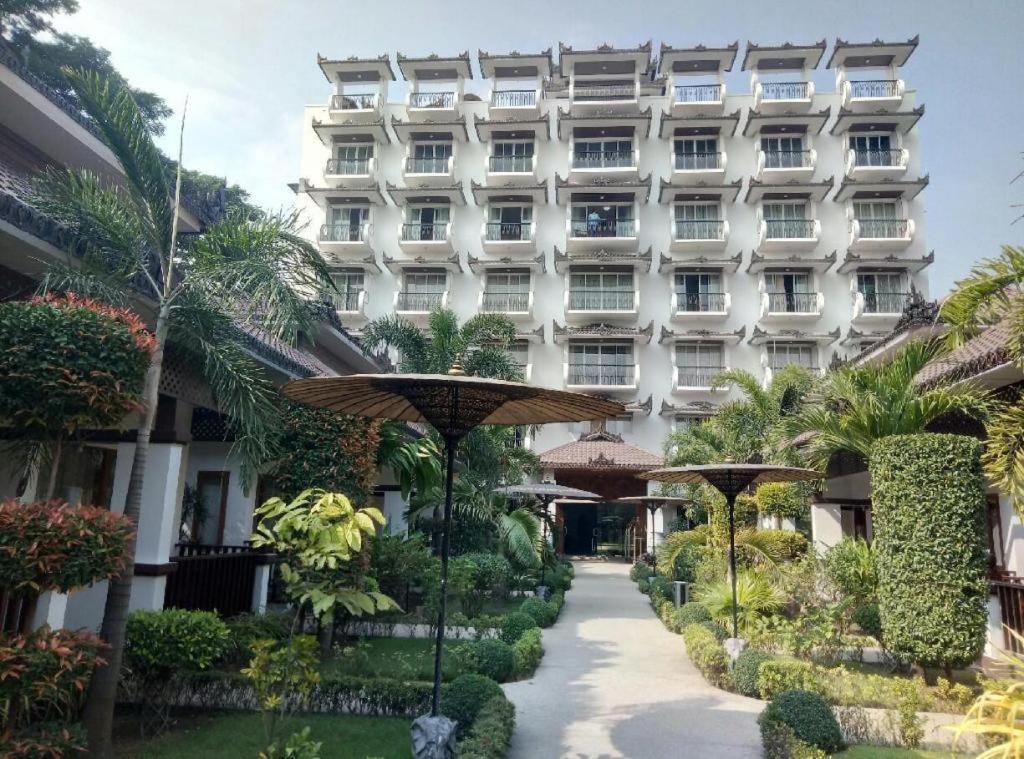 Yadanarpon Dynasty Hotel Mandalay Dış mekan fotoğraf