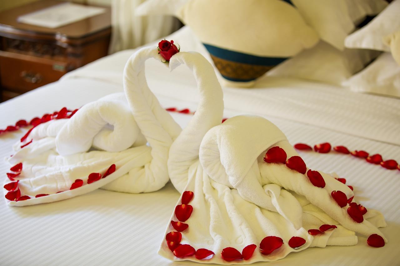 Yadanarpon Dynasty Hotel Mandalay Dış mekan fotoğraf