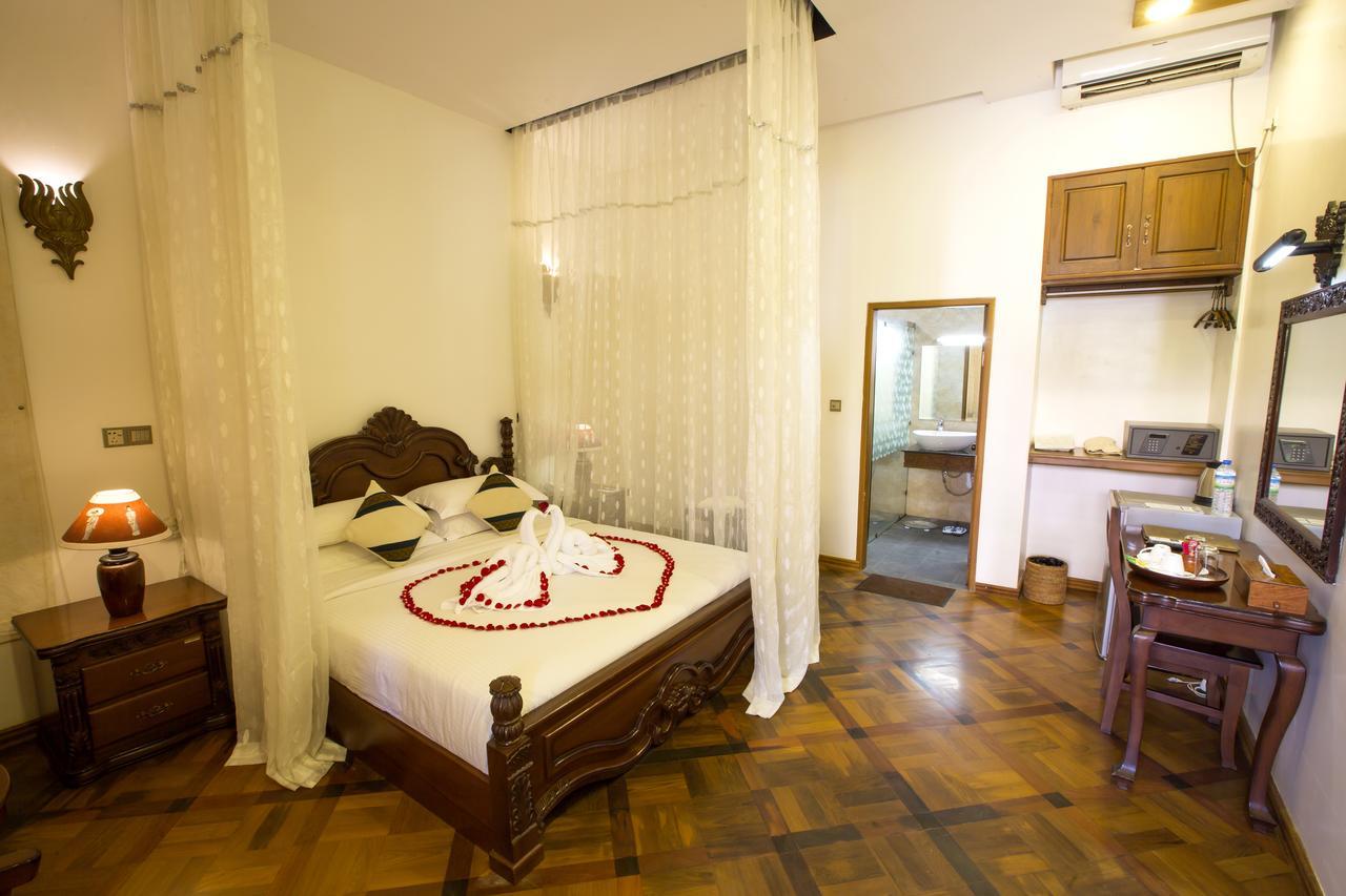 Yadanarpon Dynasty Hotel Mandalay Dış mekan fotoğraf