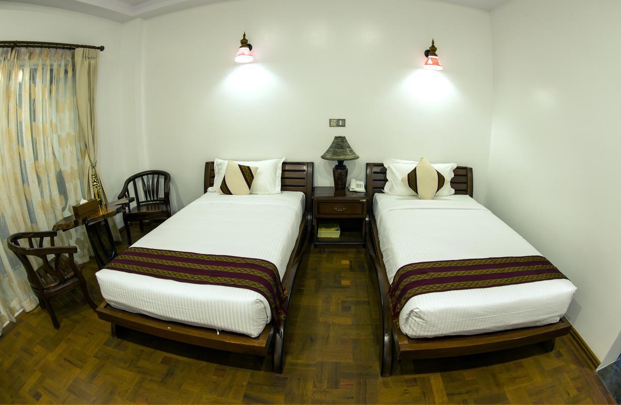 Yadanarpon Dynasty Hotel Mandalay Dış mekan fotoğraf