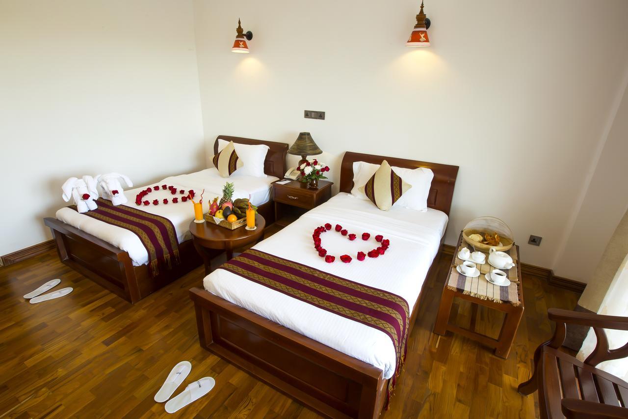 Yadanarpon Dynasty Hotel Mandalay Dış mekan fotoğraf