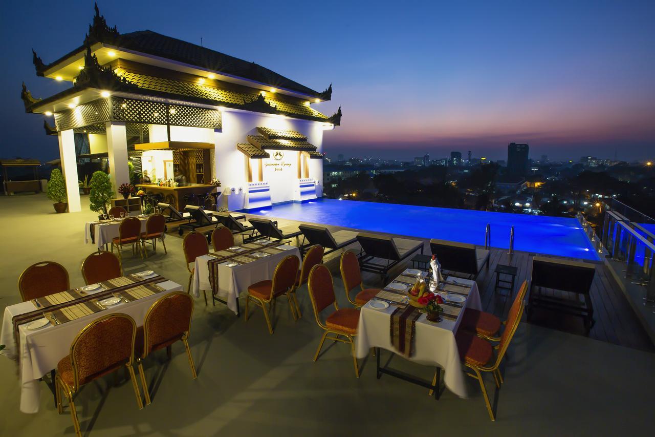Yadanarpon Dynasty Hotel Mandalay Dış mekan fotoğraf